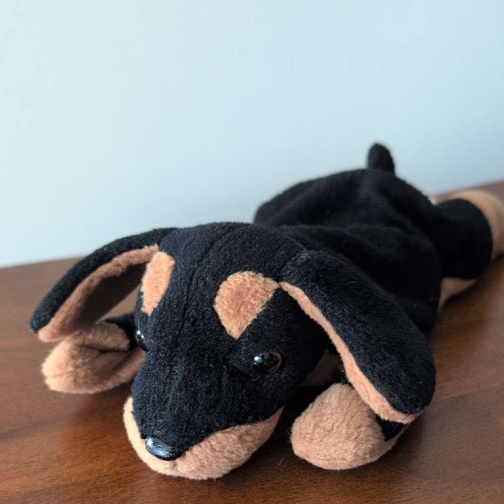 Beanie Baby 1996 Doby Stuffed Animal Vintage - Picture 2 of 7